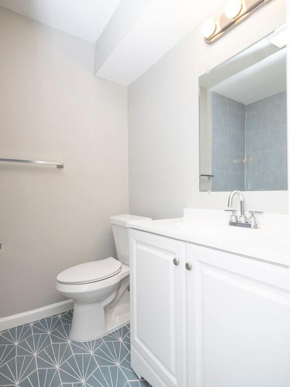 2526 Glen Springs Way #a Property Photo 23
