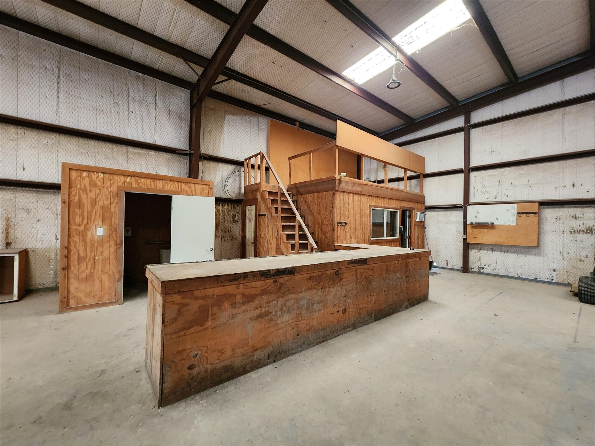 1742 Rowe Loop Property Photo 10