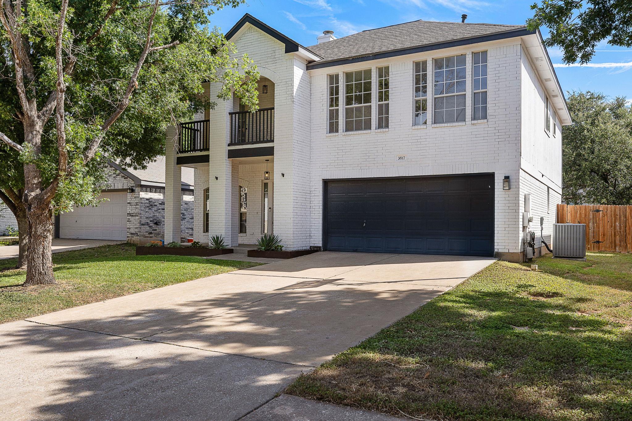3817 Tailfeather Dr Property Photo 2