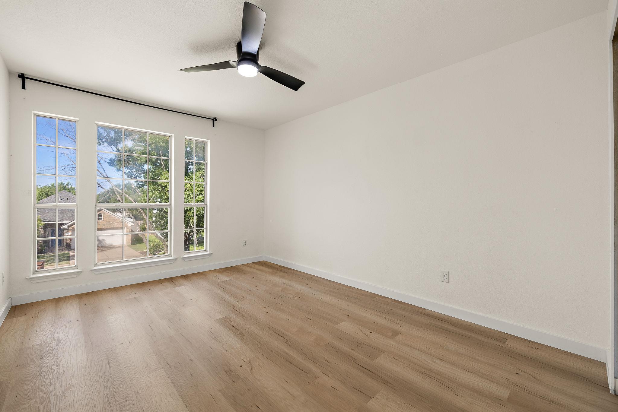 3817 Tailfeather Dr Property Photo 30