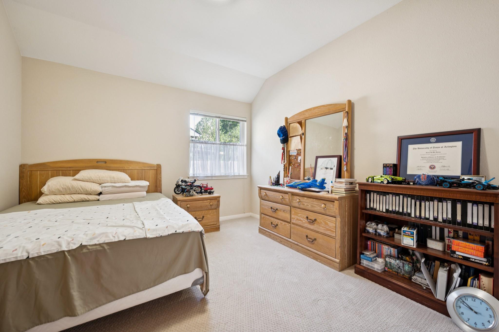 9002 Brimstone Ln Property Photo 25