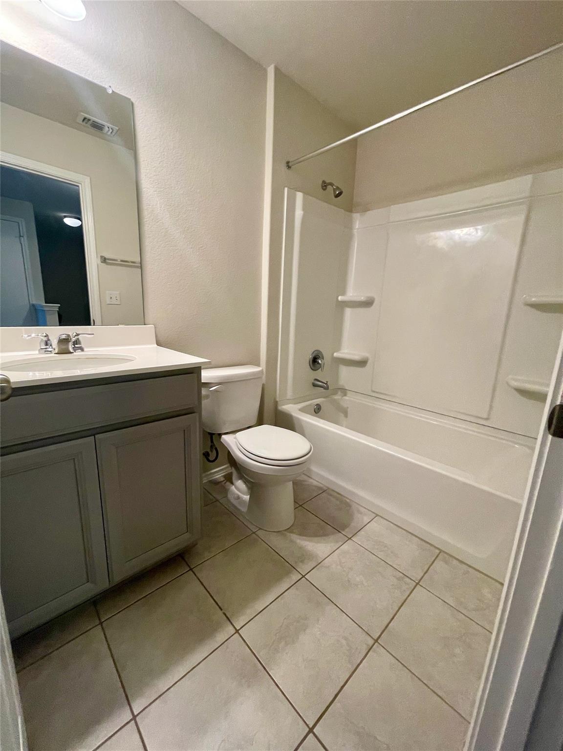 10409 Abana Way Property Photo 10