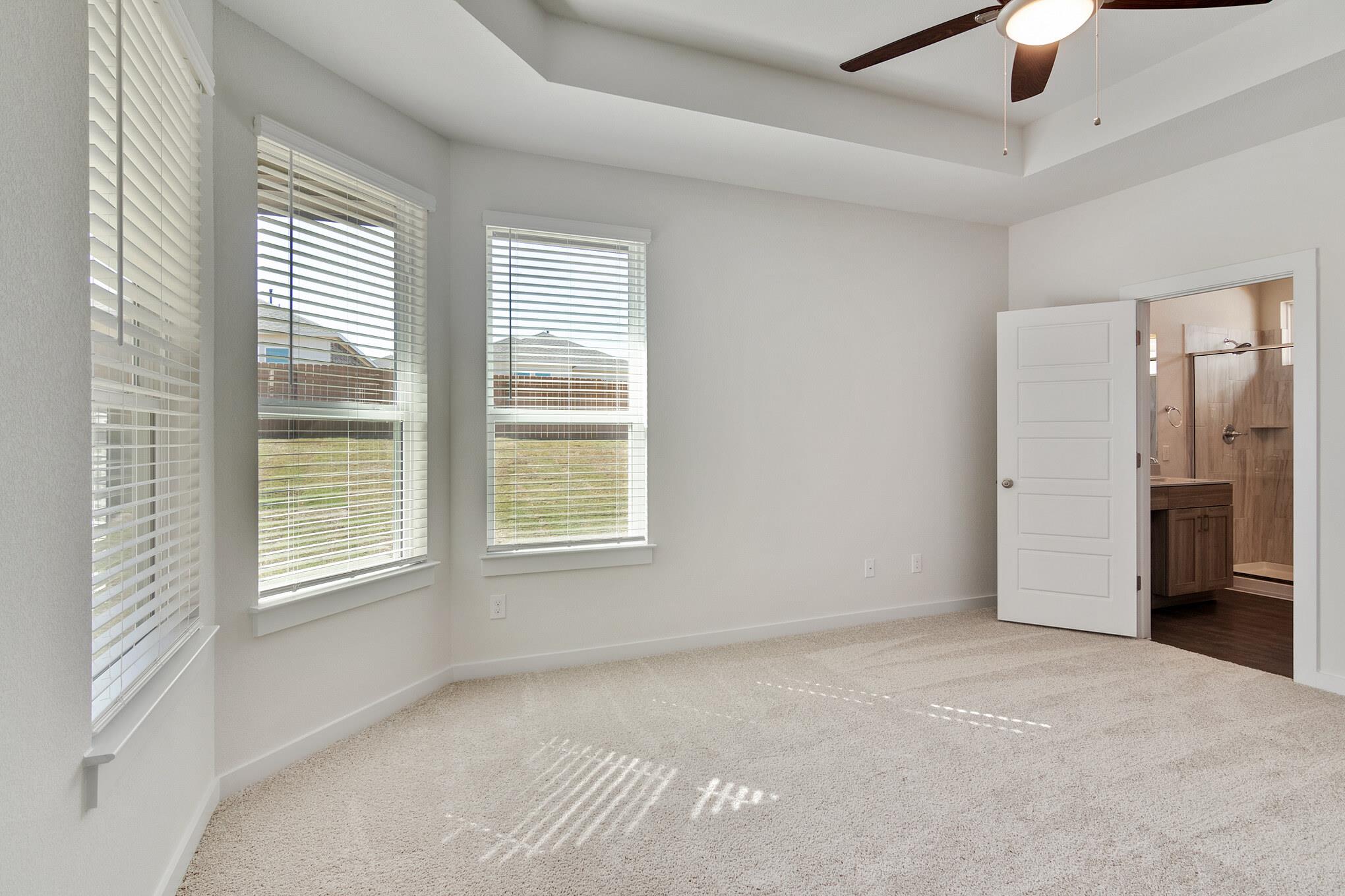 1029 Paddock Ln Property Photo 16