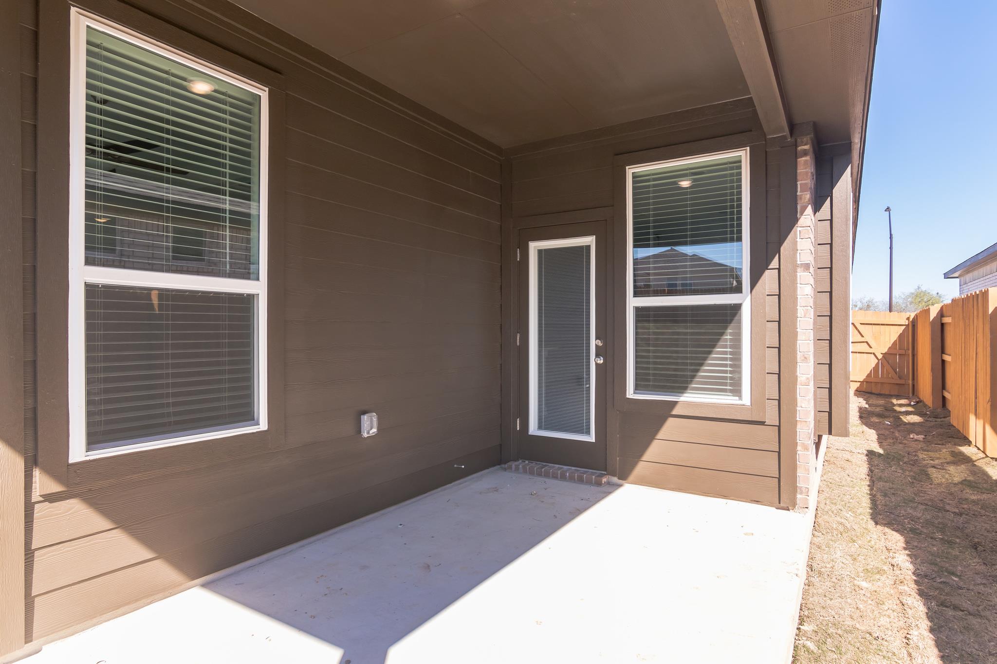 1029 Paddock Ln Property Photo 28