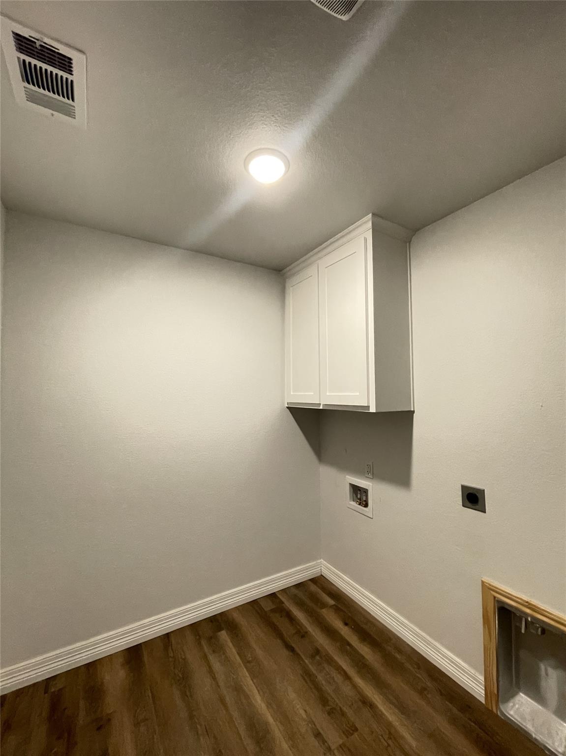 4755 Allison Dr Property Photo 27