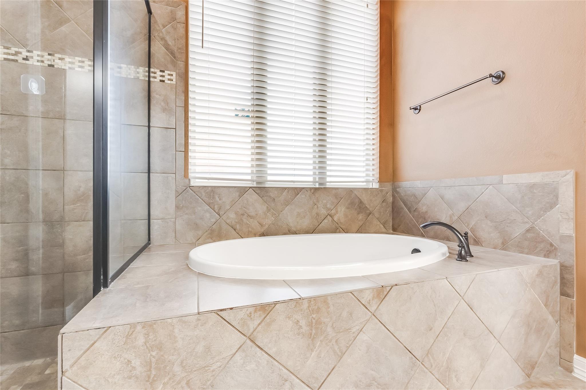 3519 Alexandrite Way Property Photo 25