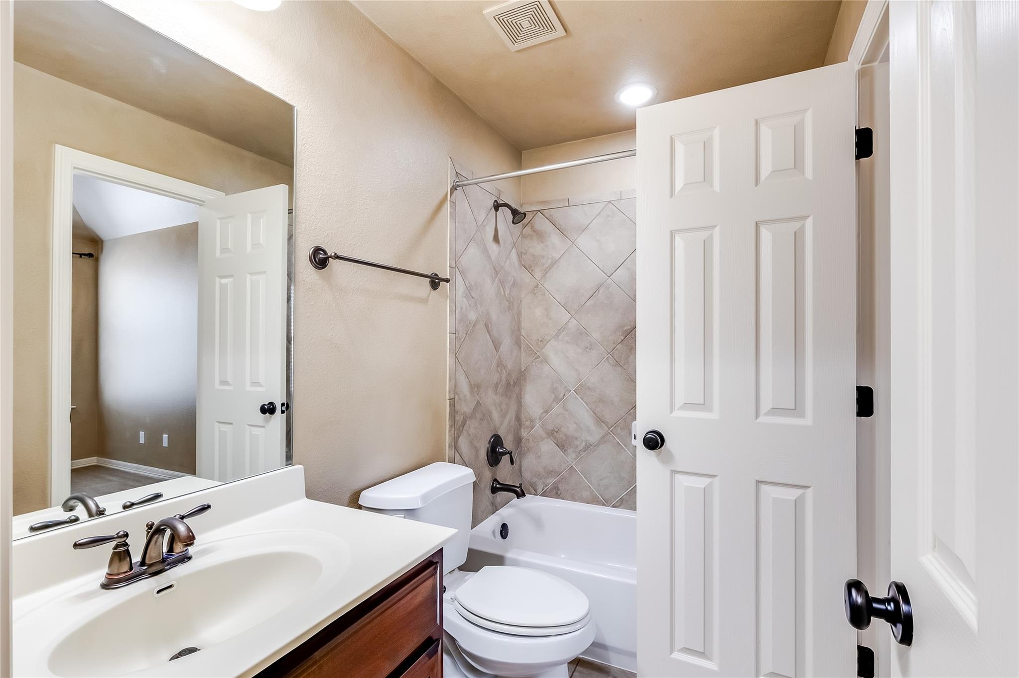 3519 Alexandrite Way Property Photo 33