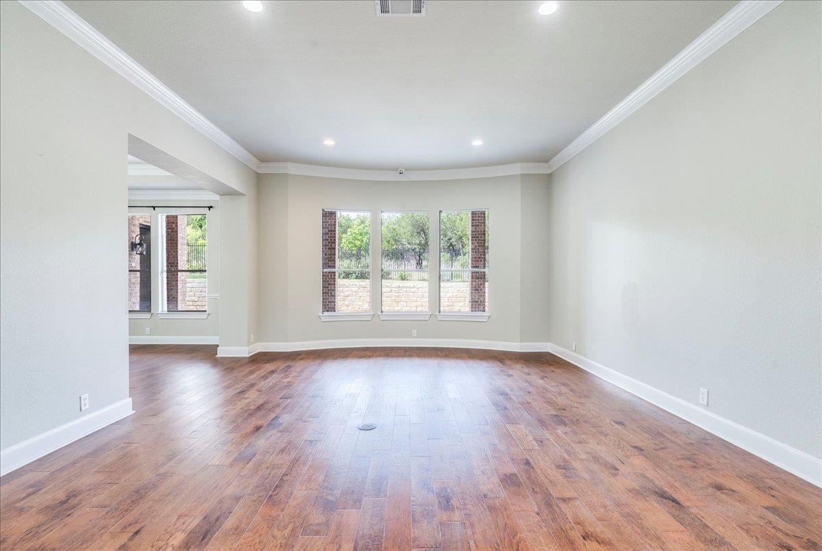 175 Blazing Star Dr Property Photo 7