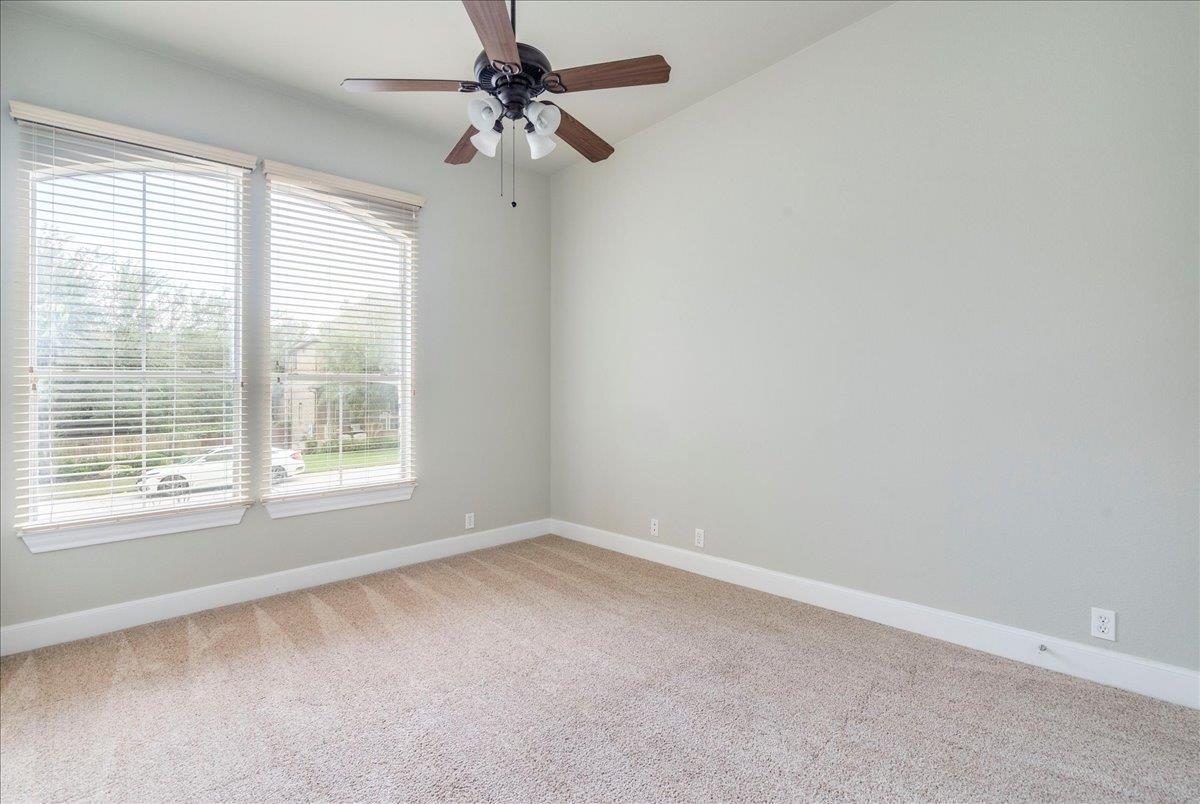 175 Blazing Star Dr Property Photo 22