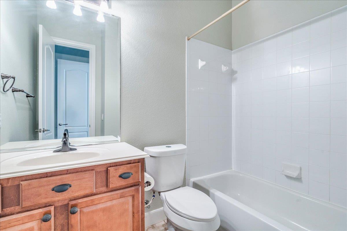 175 Blazing Star Dr Property Photo 24