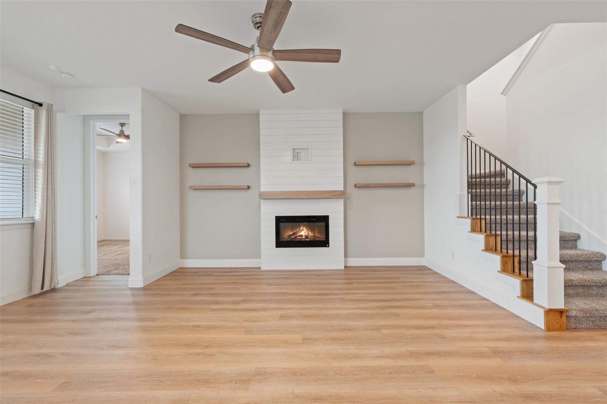 505 Sixpence Ln Property Photo 13