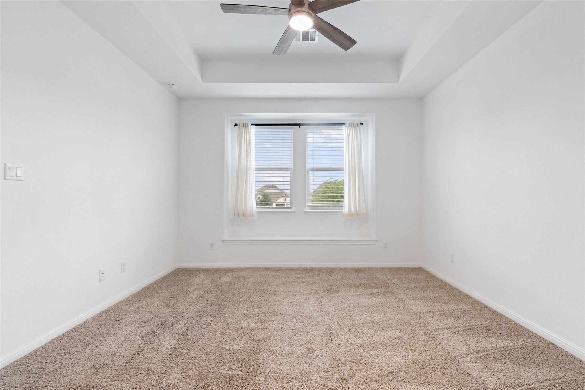 505 Sixpence Ln Property Photo 14