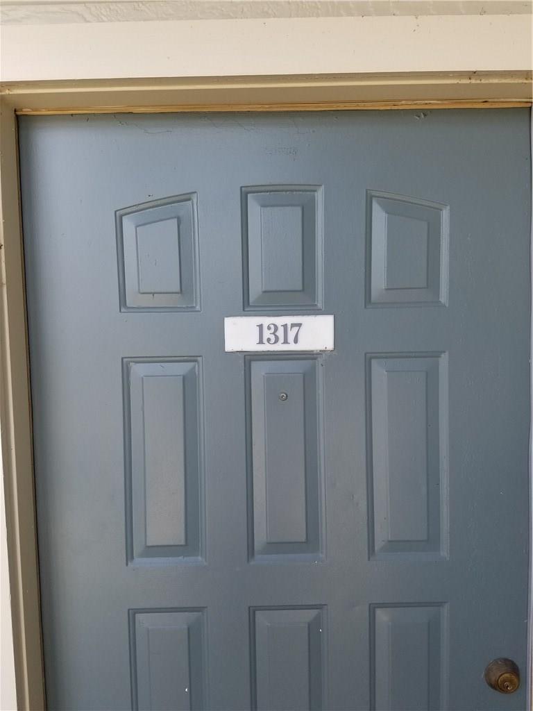 2450 Wickersham Ln #1317 Property Photo 15