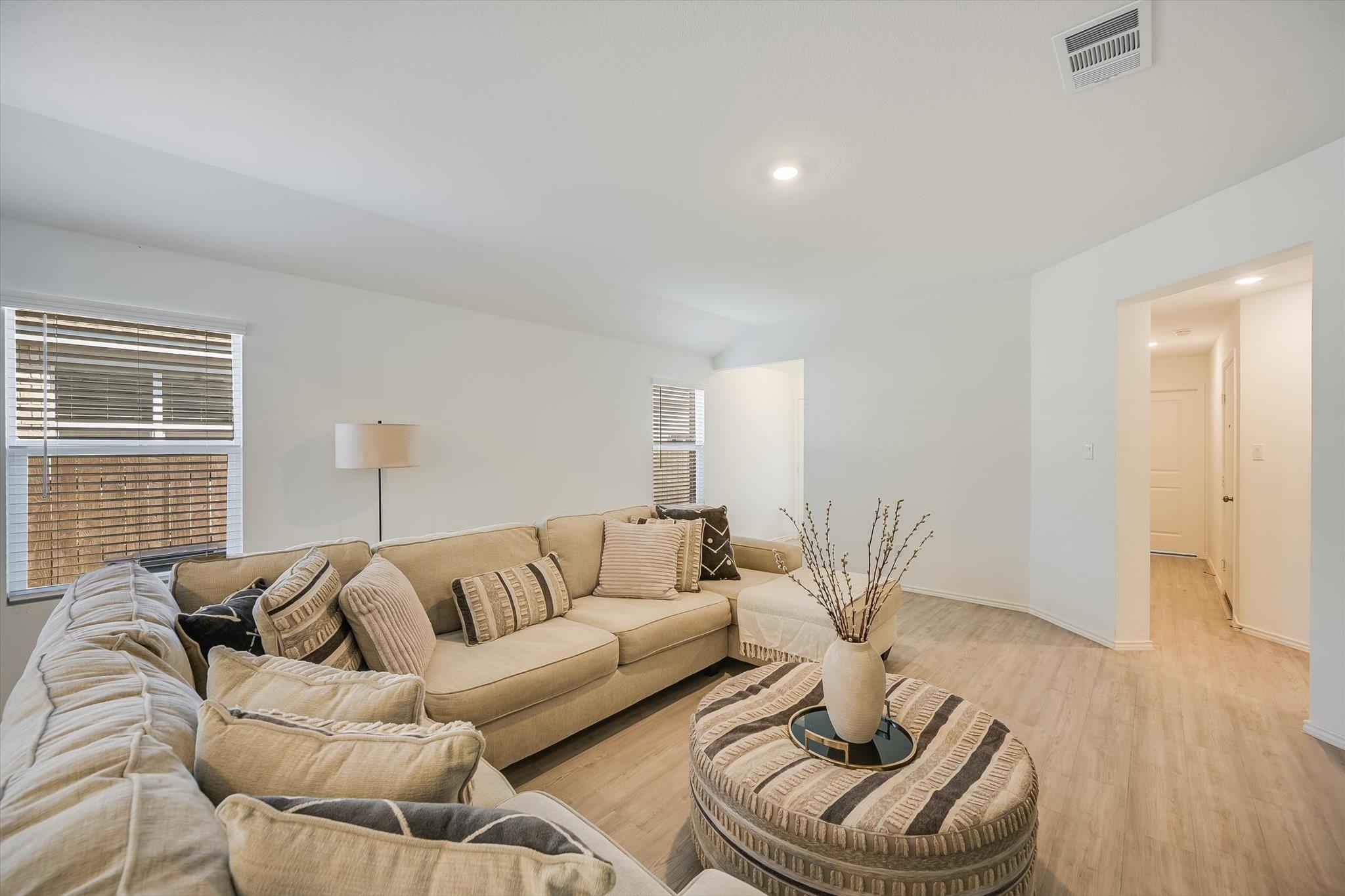 1701 Chapel Ranch Rd Property Photo 4