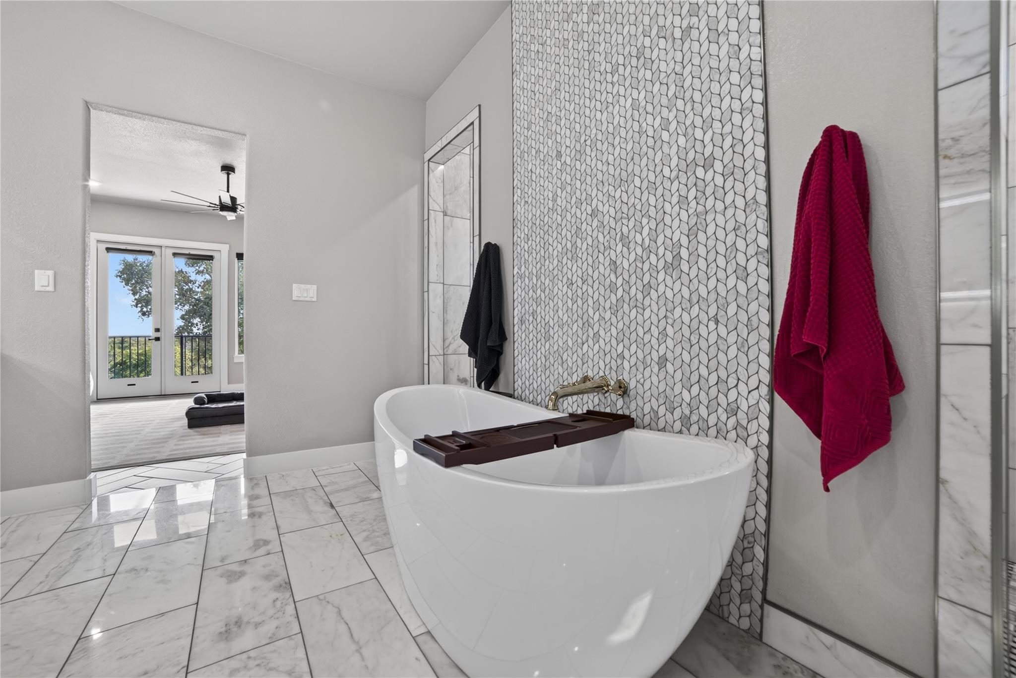 1079 Mescalero Trl Property Photo 22