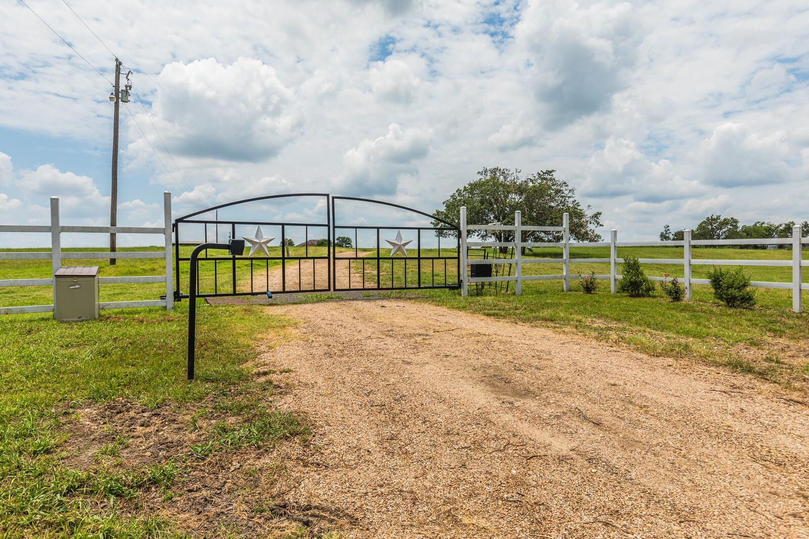 734 E Fm 485 None Property Photo 5