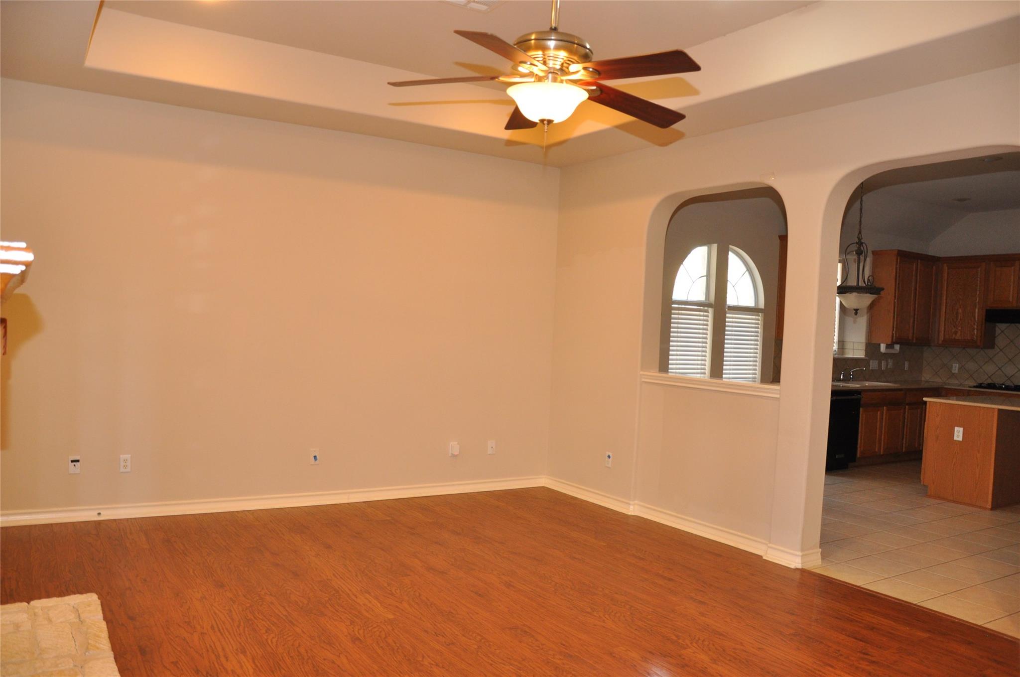 16616 Dalmahoy Dr Property Photo 10