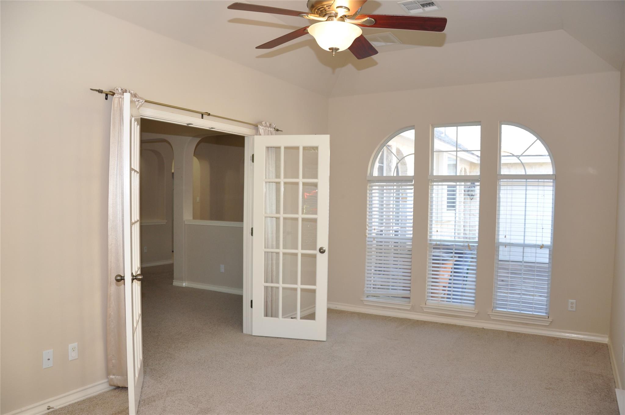 16616 Dalmahoy Dr Property Photo 15