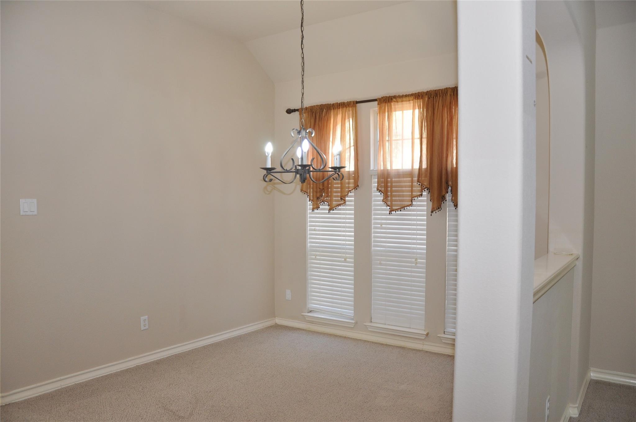 16616 Dalmahoy Dr Property Photo 17