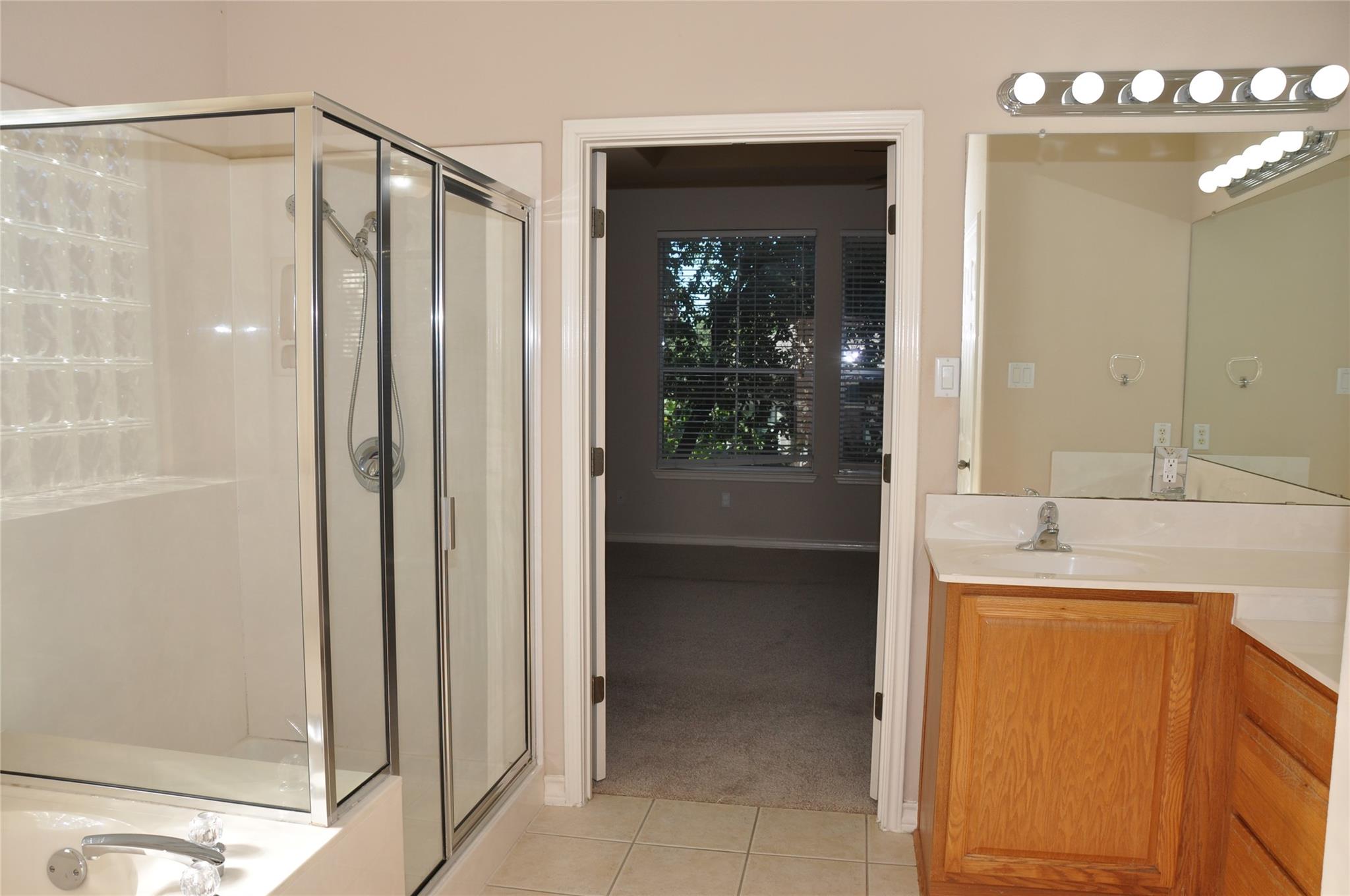 16616 Dalmahoy Dr Property Photo 26