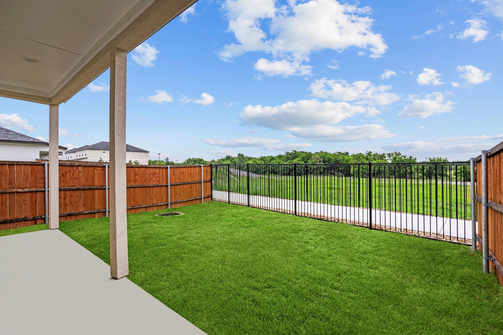 865 Limmer Loop #403 Property Photo 17