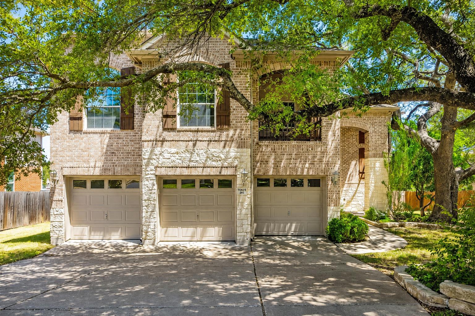9905 Whitley Bay Dr Property Photo 1