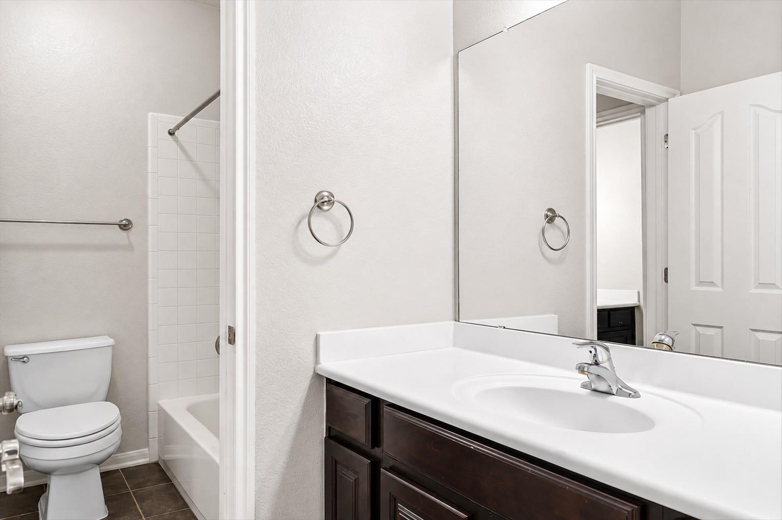 9905 Whitley Bay Dr Property Photo 29