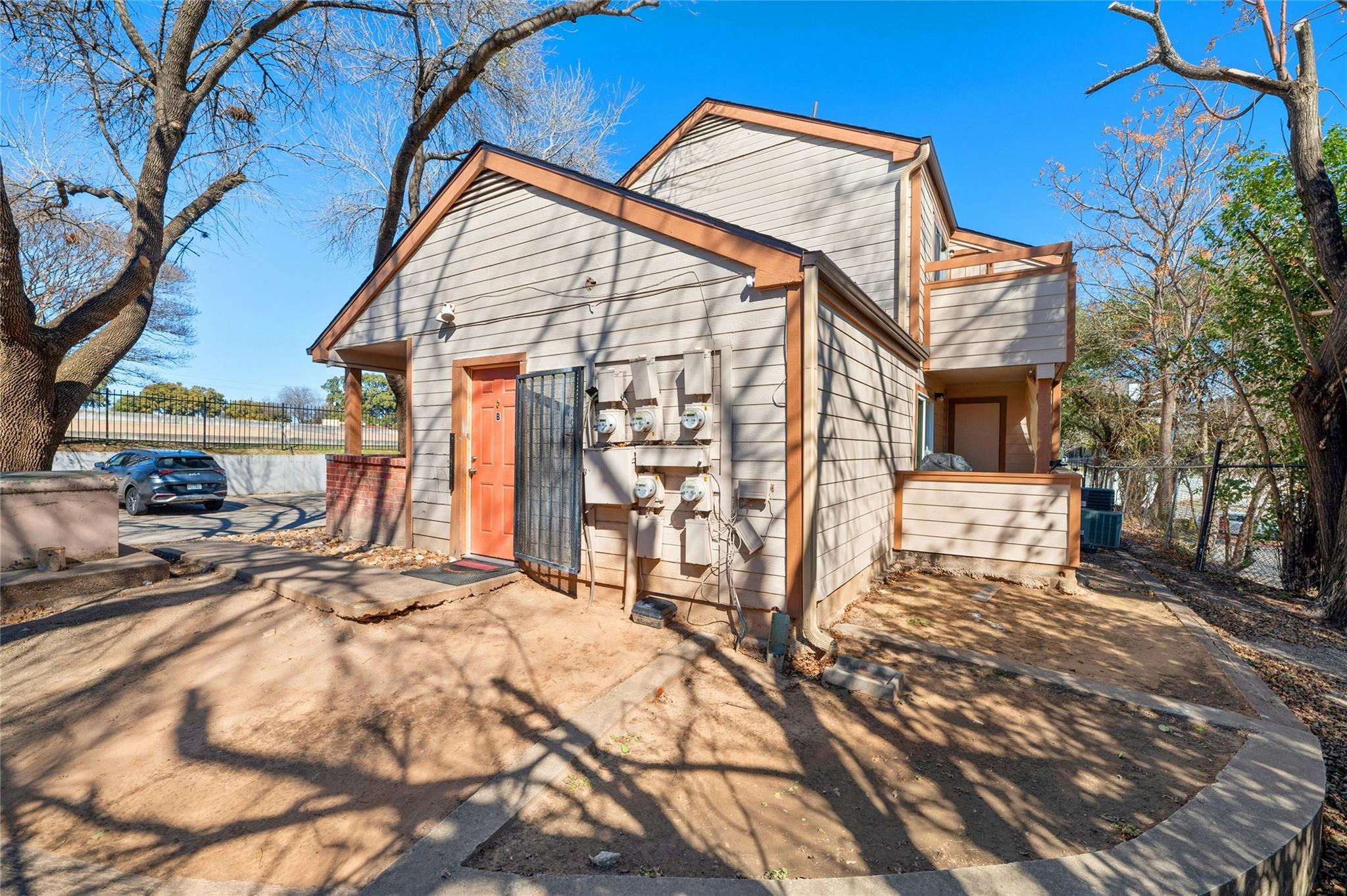 7111 E Highway 290 None E Property Photo 19