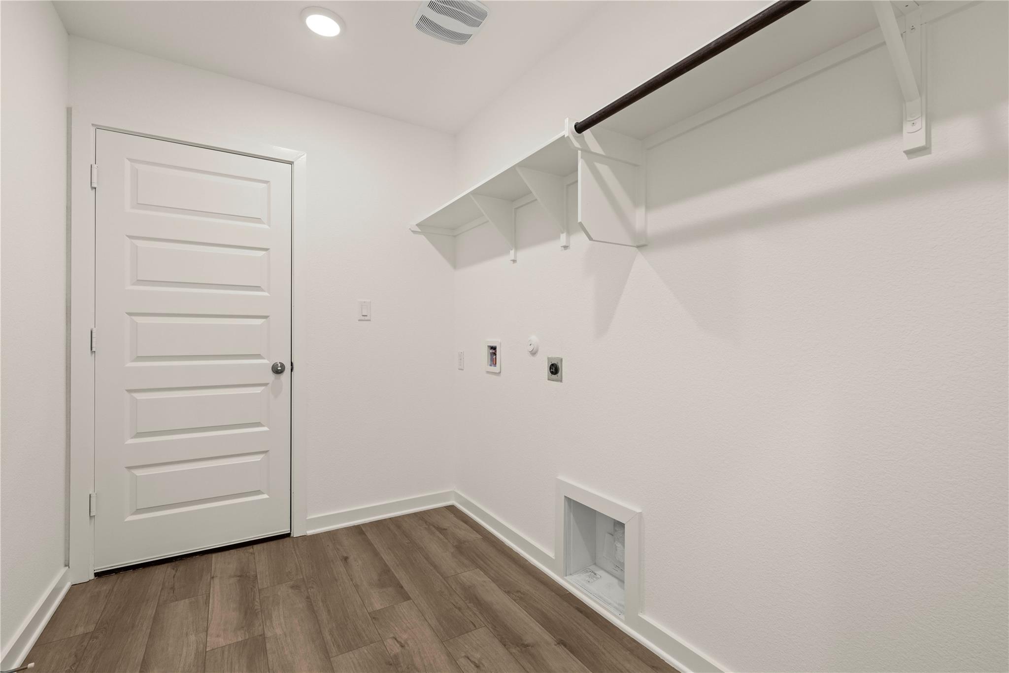 251 Gus Loop Property Photo 8