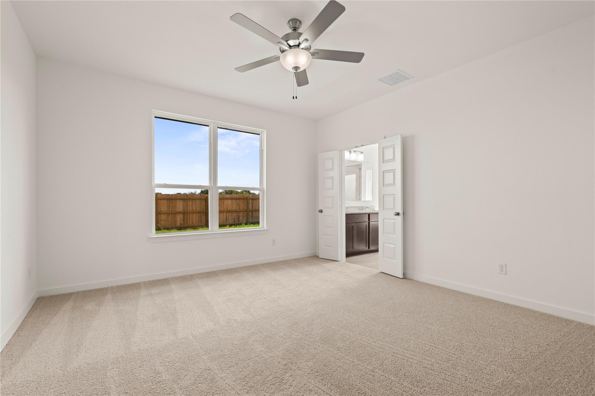 251 Gus Loop Property Photo 9