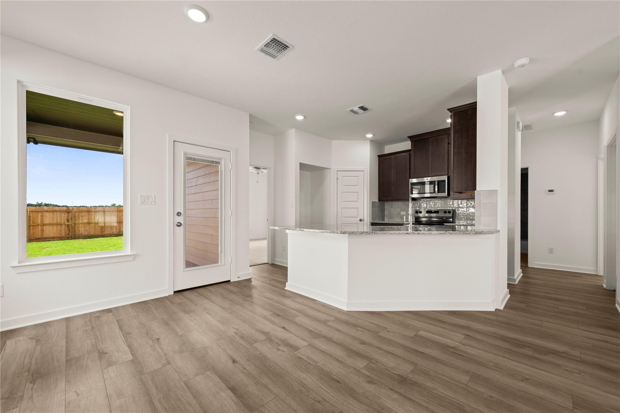 251 Gus Loop Property Photo 16