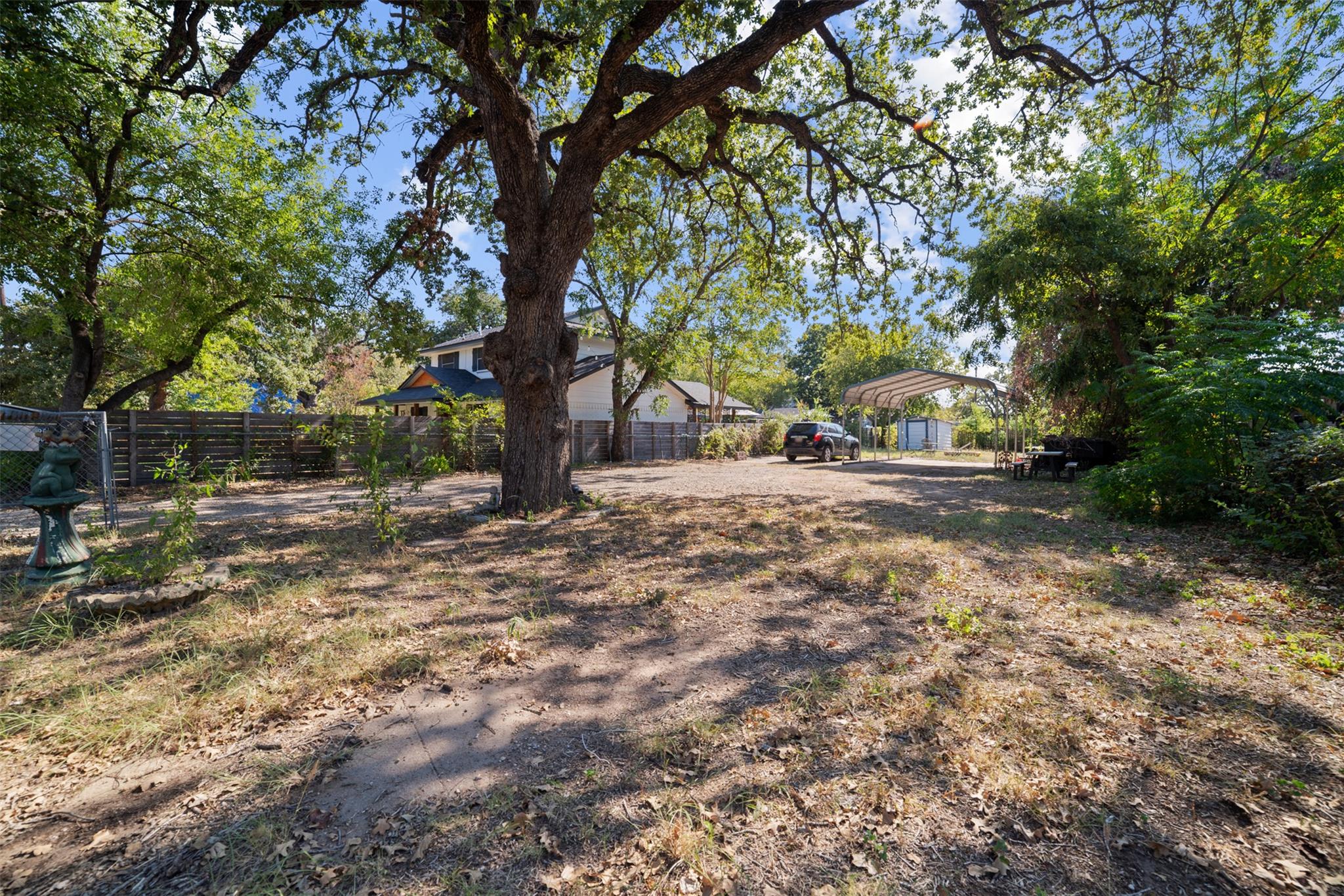803 Vargas Rd Property Photo 6