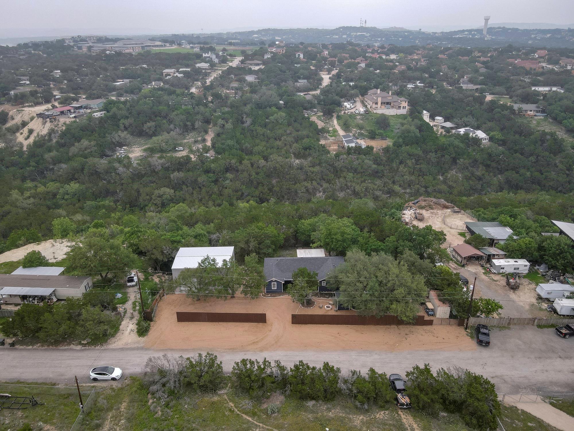 15200 Storm Dr Property Photo 31