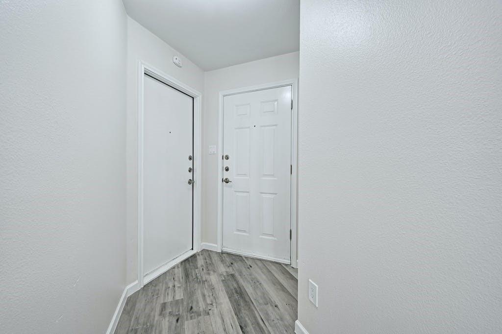 2320 Riddle Rd #a Property Photo 5