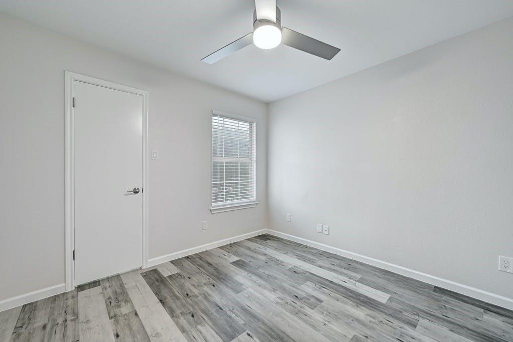 2320 Riddle Rd #a Property Photo 19