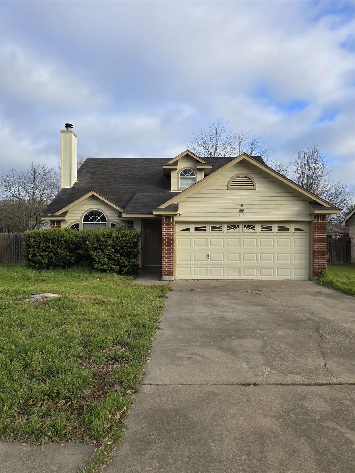 505 Amaryllis Ave Property Photo