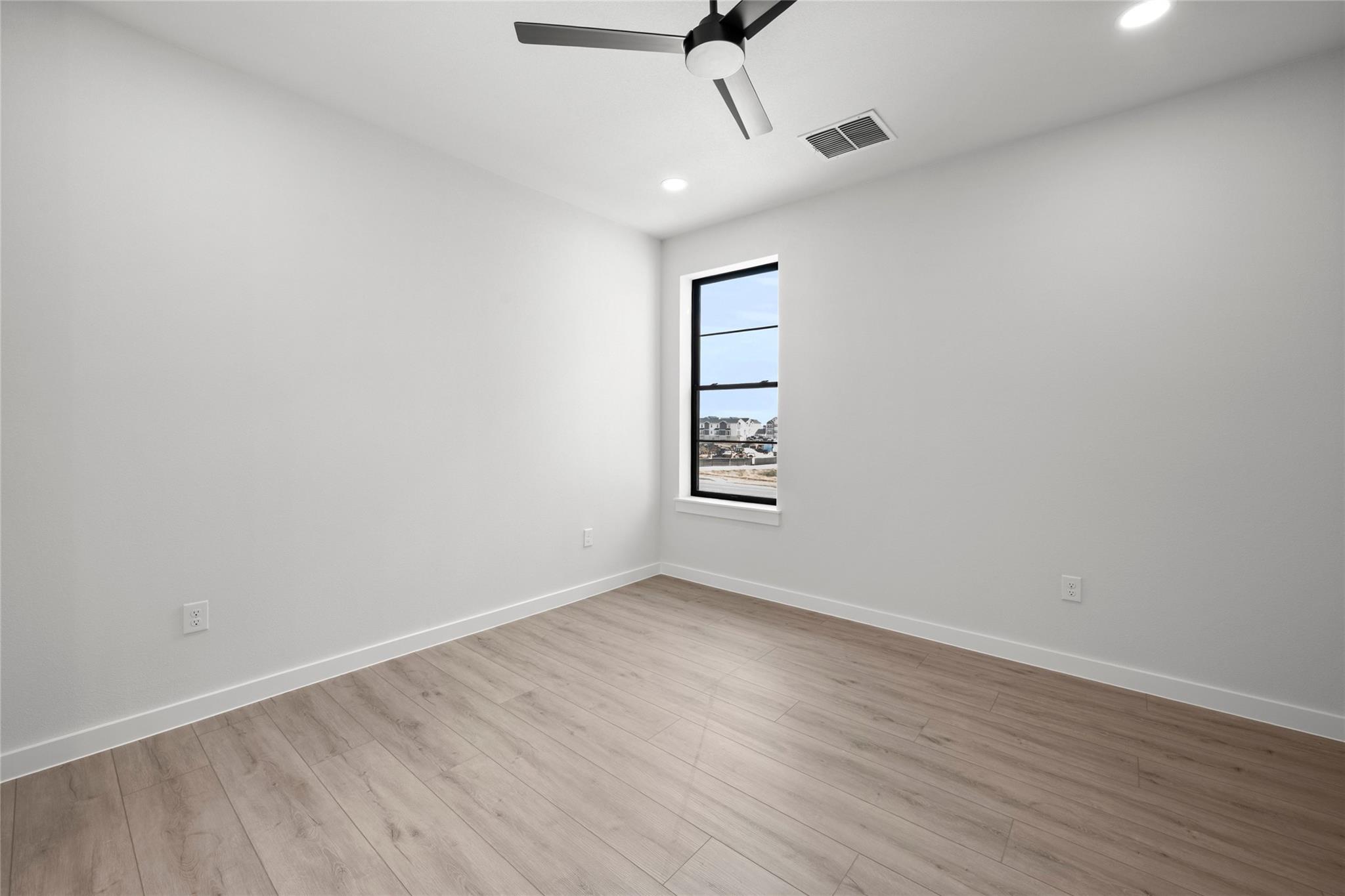634 Central Pkwy #1211 Property Photo 18