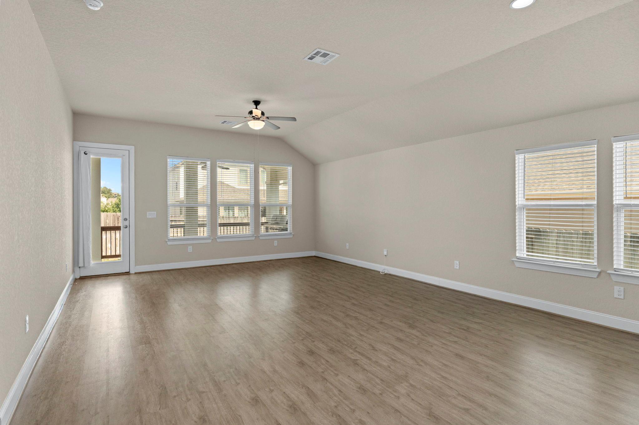 6533 Crockett Cv None Property Photo 6