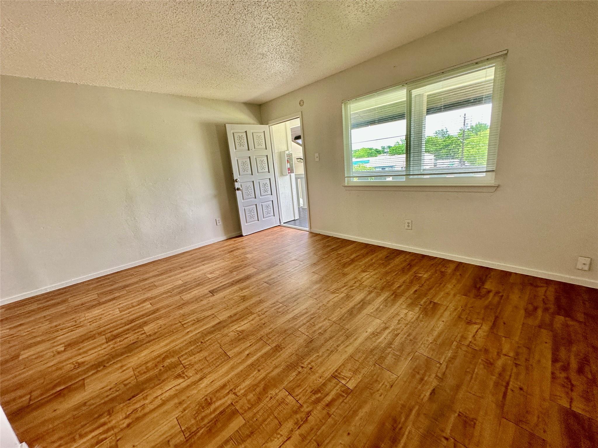 10810 Newmont Rd #7 Property Photo 2