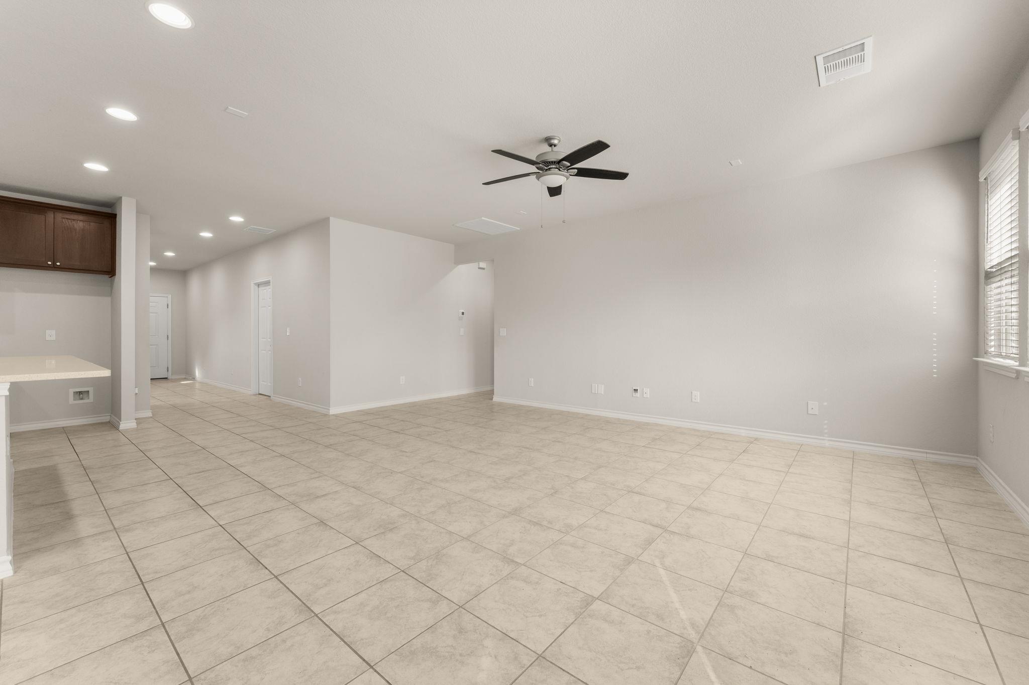 740 Aliso Trl Property Photo 9