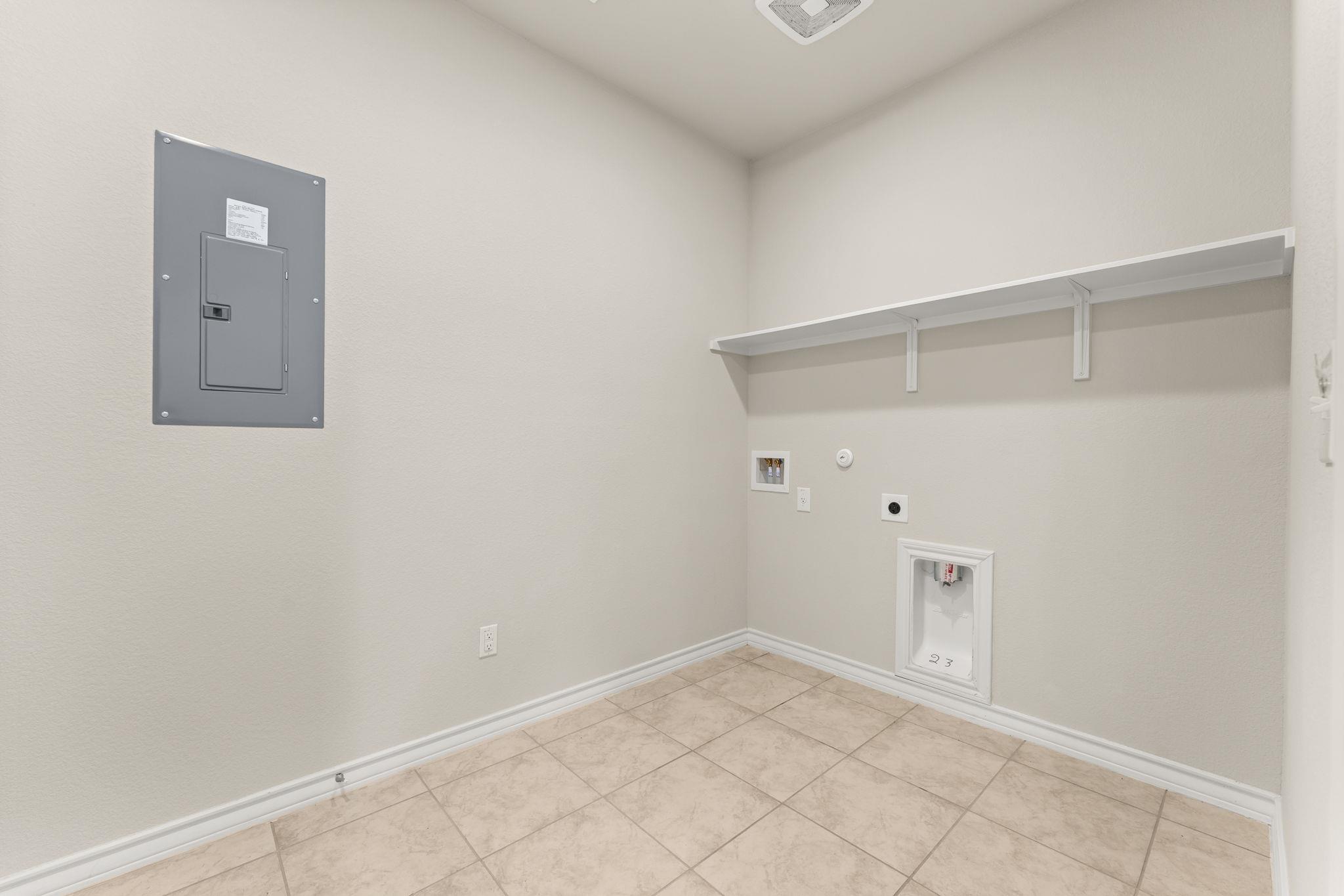 740 Aliso Trl Property Photo 21