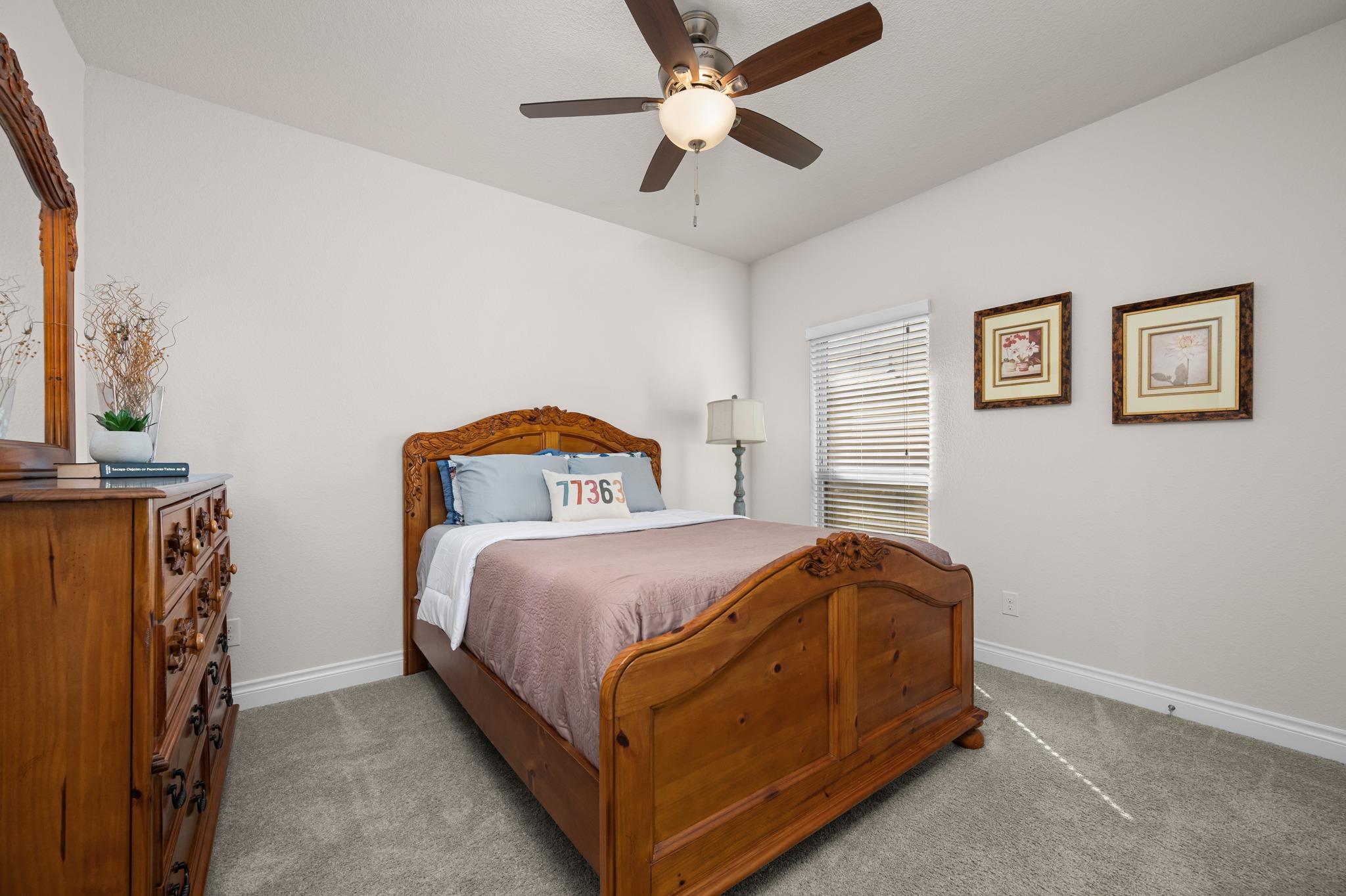 2404 Brook Crest Way Property Photo 17