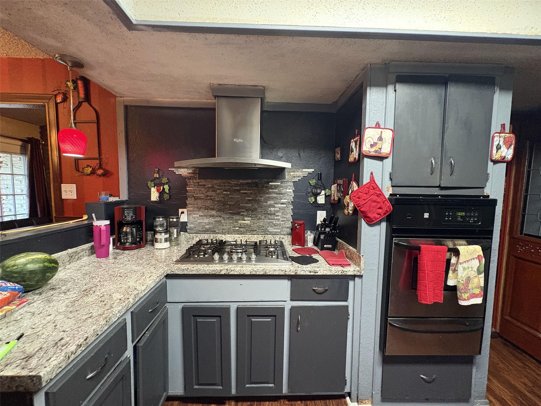 1006 Wisteria Cir Property Photo 12