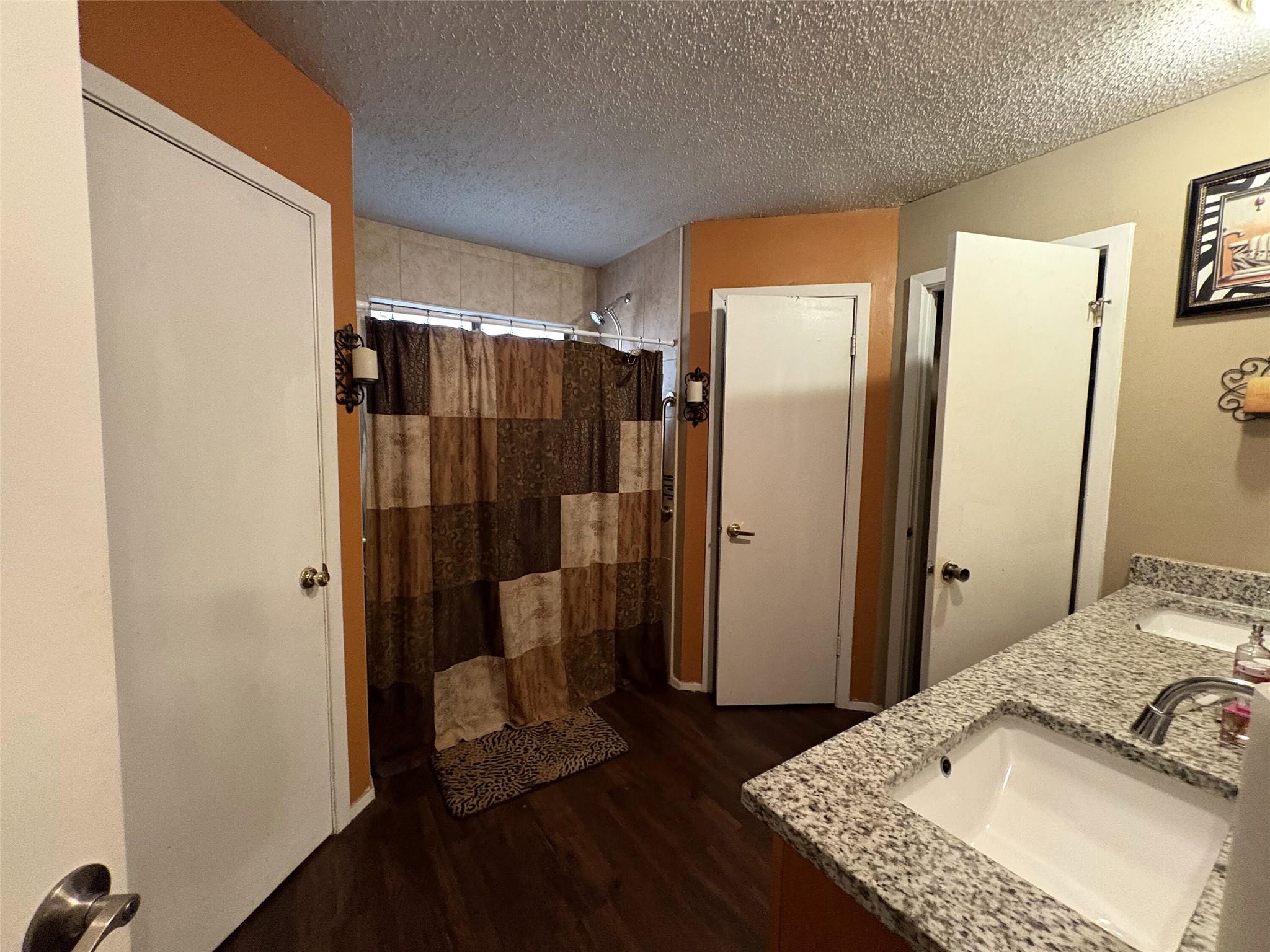1006 Wisteria Cir Property Photo 15