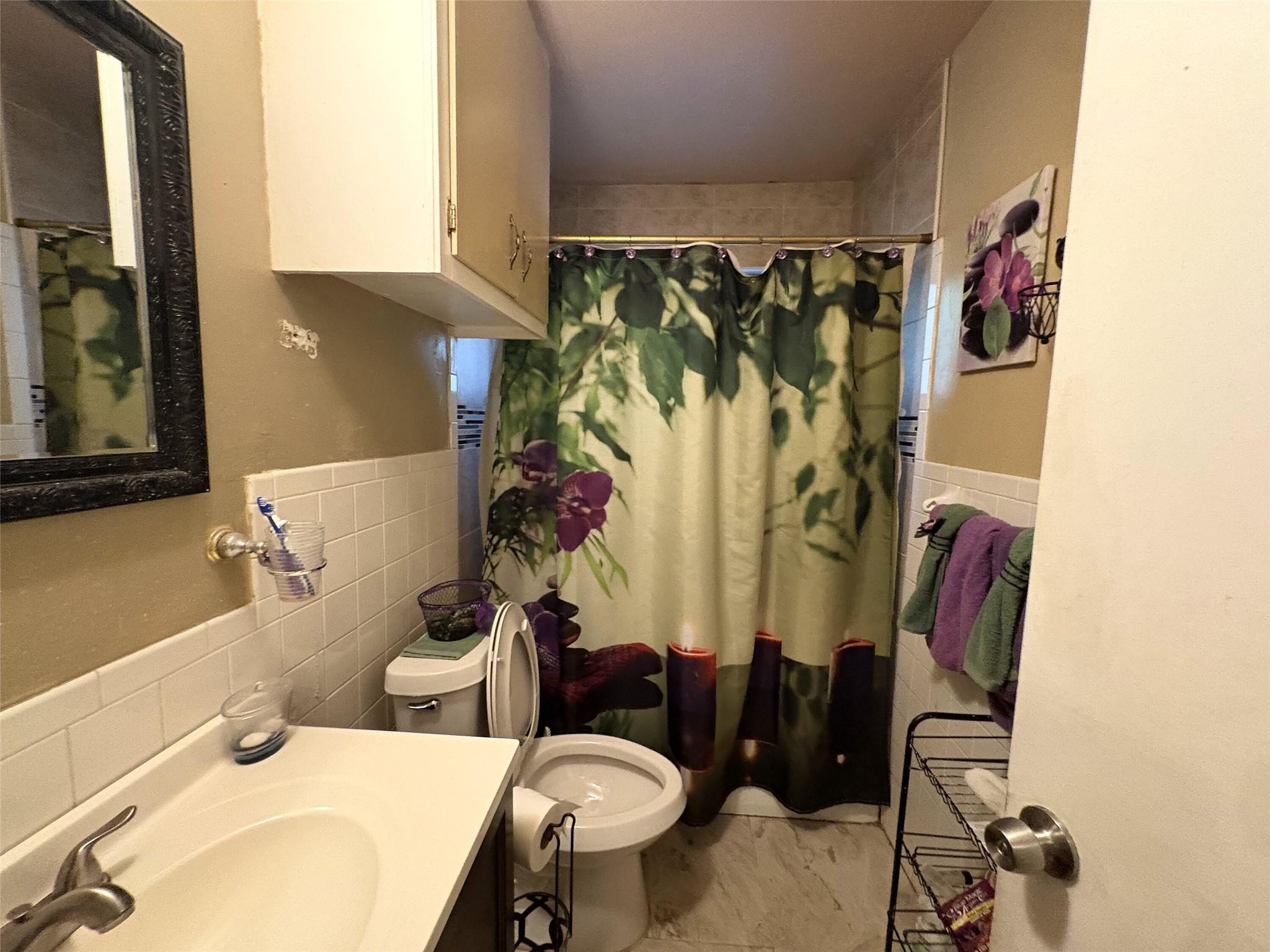 1006 Wisteria Cir Property Photo 18