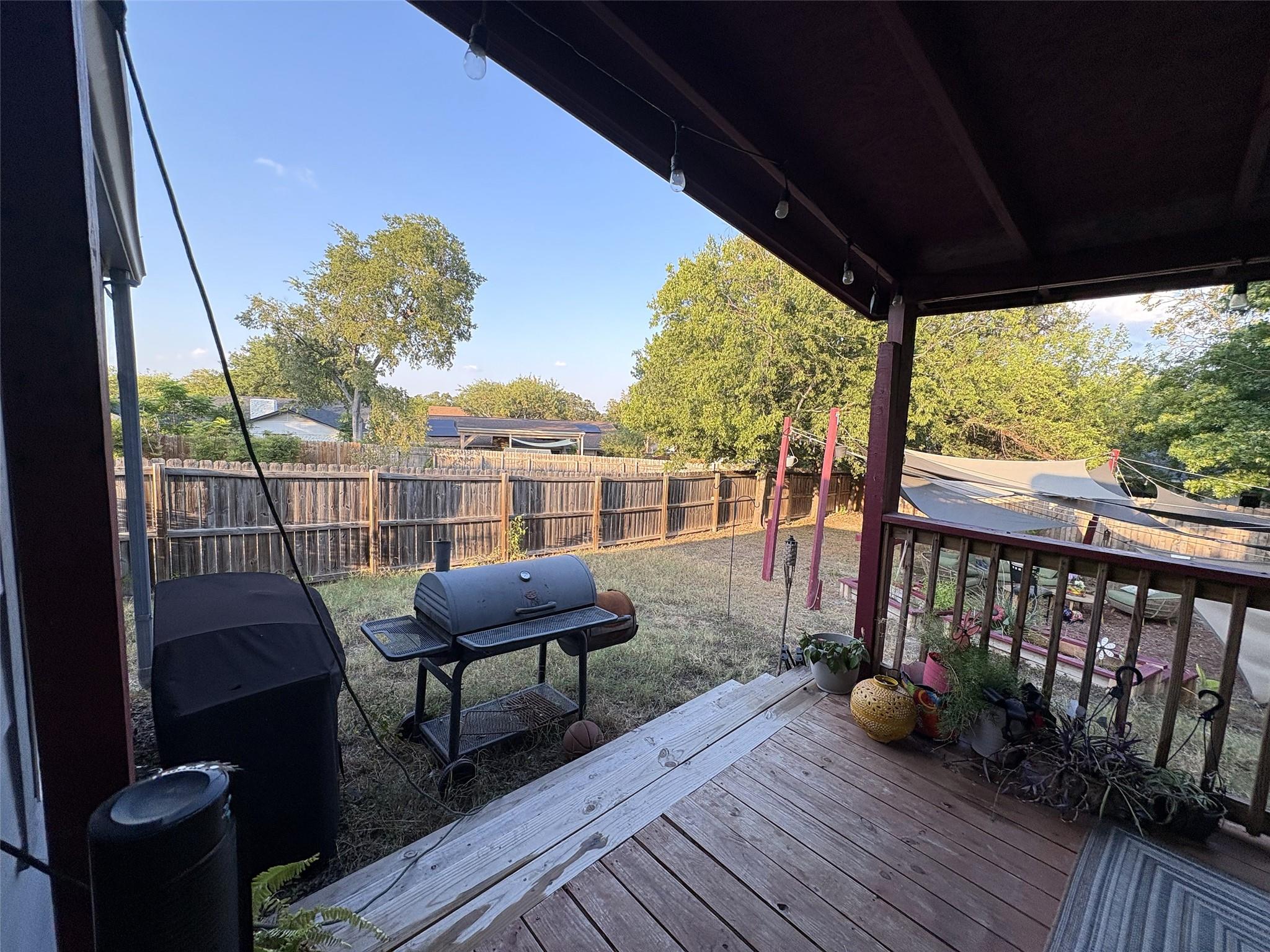 1006 Wisteria Cir Property Photo 21