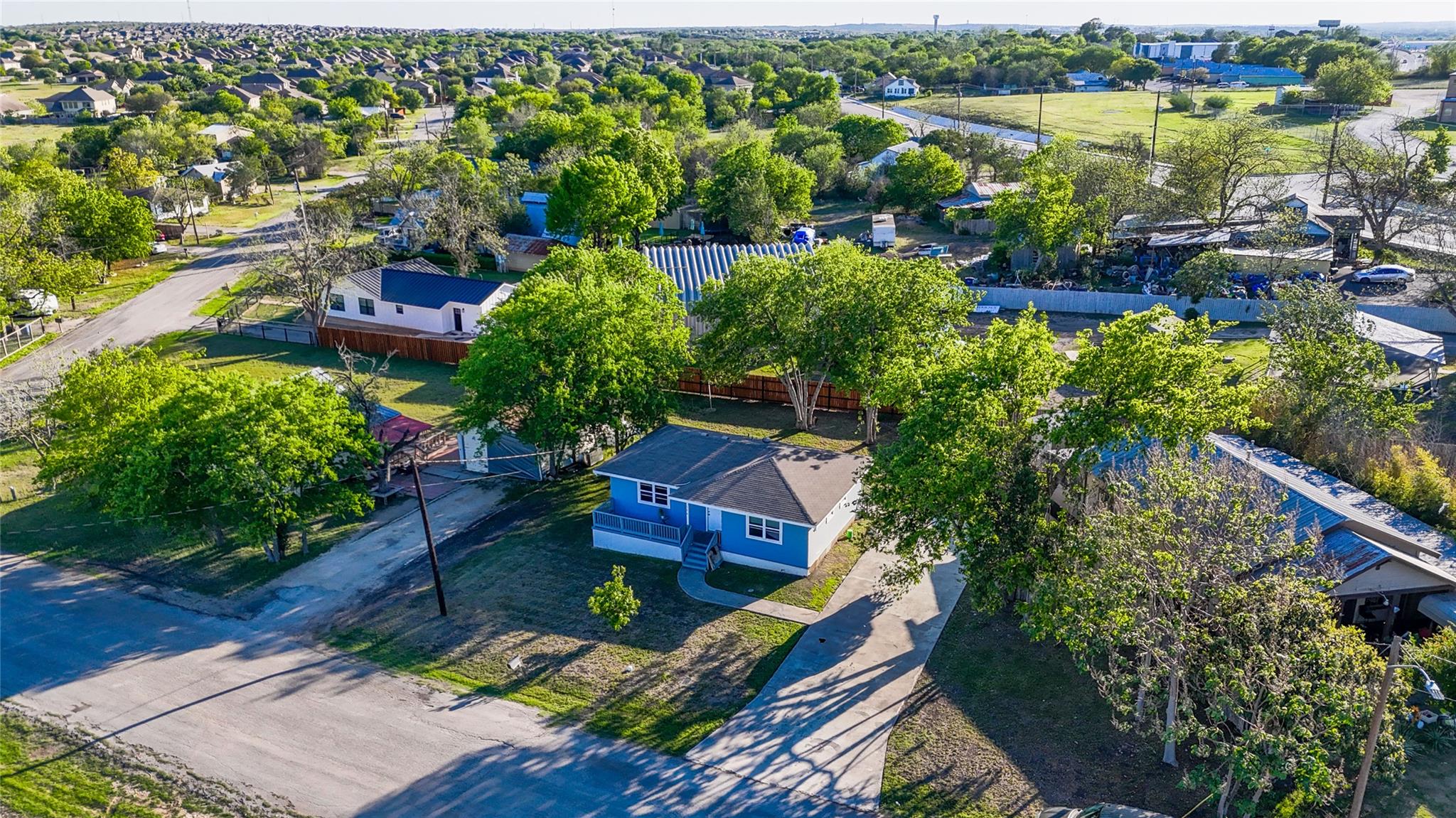 2007 Interstate 35 None S Property Photo 18
