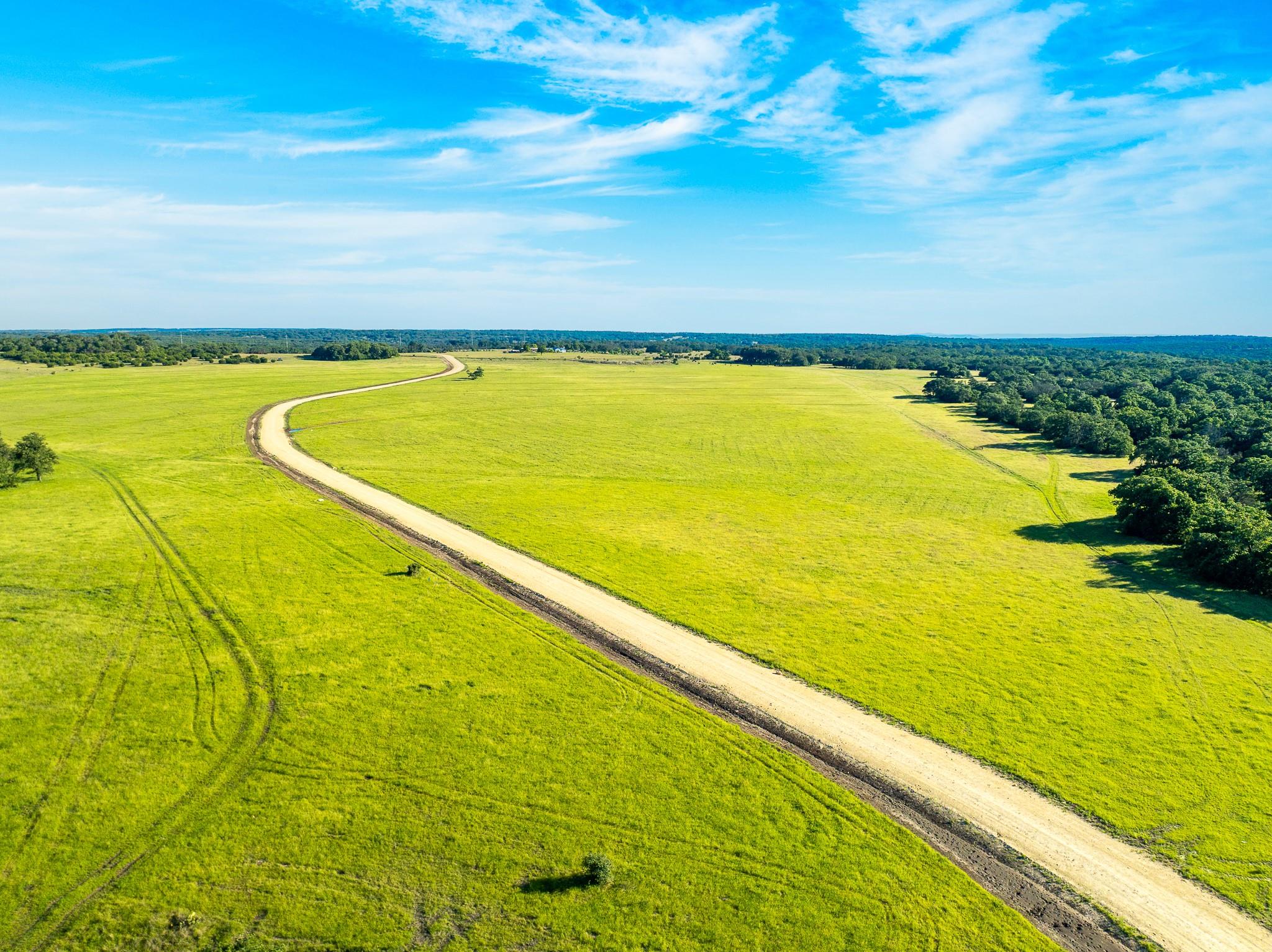 28 Feild Ranch Rd Property Photo 4
