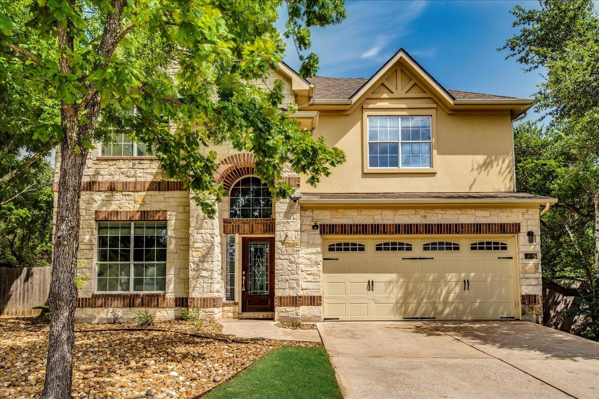 8024 Levata Dr Property Photo 1