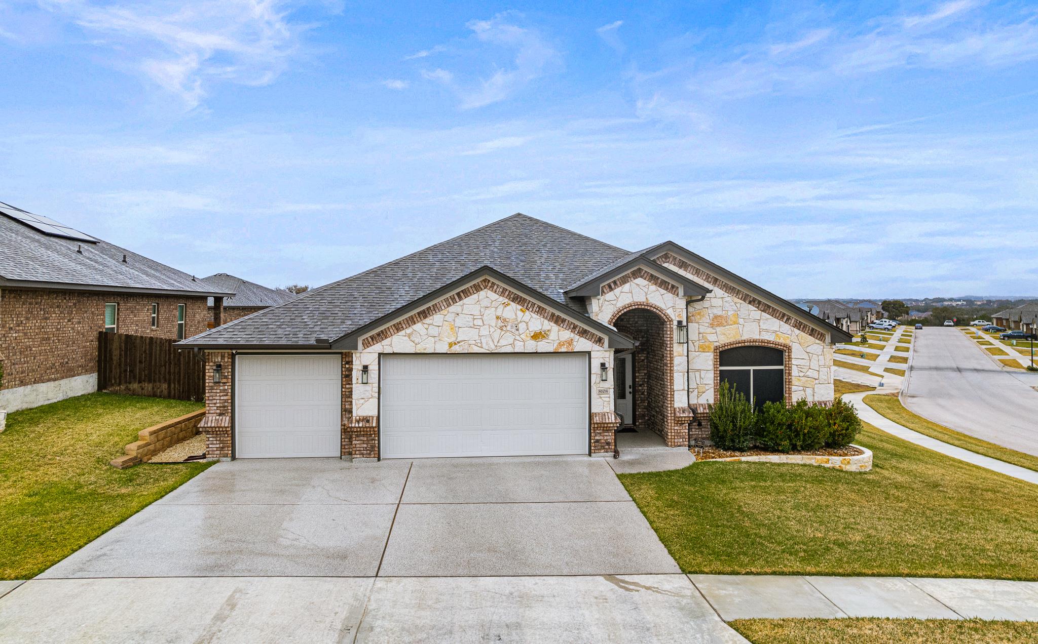 8108 Prescott Dr Property Photo